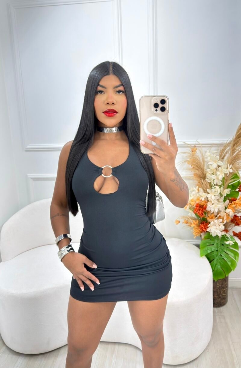 VESTIDO ARGOLA EM MALHA SUPLEX COM AMARRAÇÃO NO PESCOÇO – Imagem 2 [nsid:950438386]